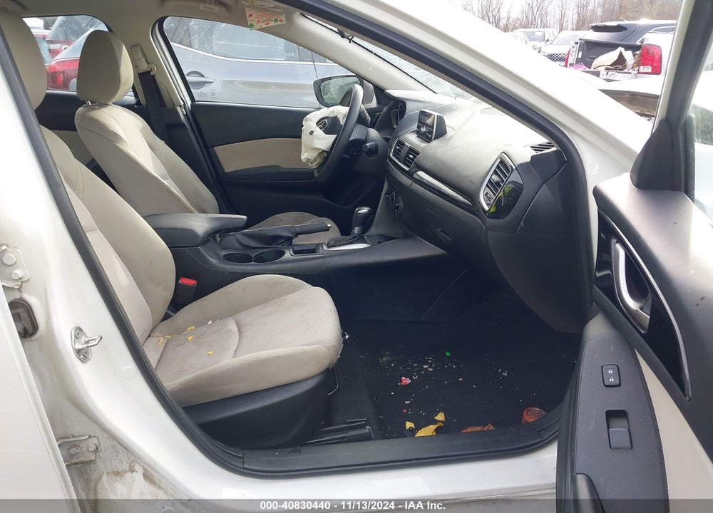 2014 MAZDA 3 I SPORT VIN: JM1BM1U70E1130355