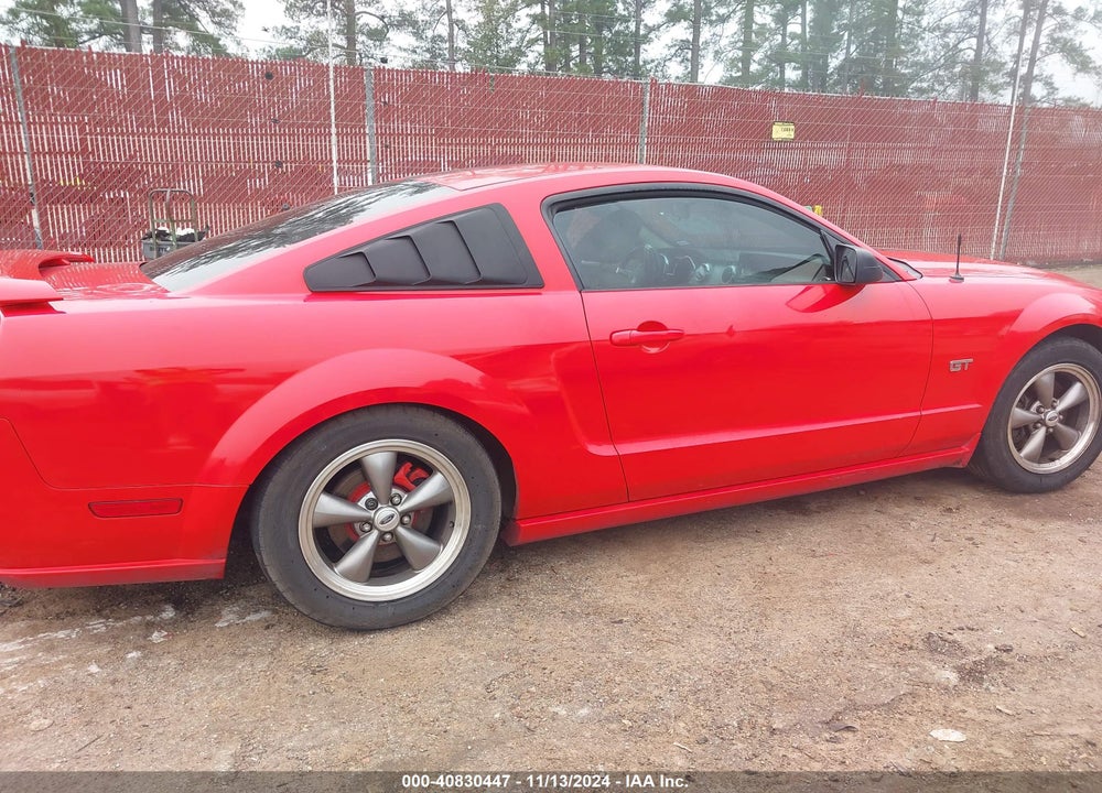 2005 FORD MUSTANG GT DELUXE/GT PREMIUM VIN: 1ZVFT82H355227127