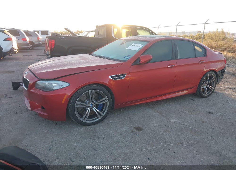 2013 BMW M5 VIN: WBSFV9C58DD096300