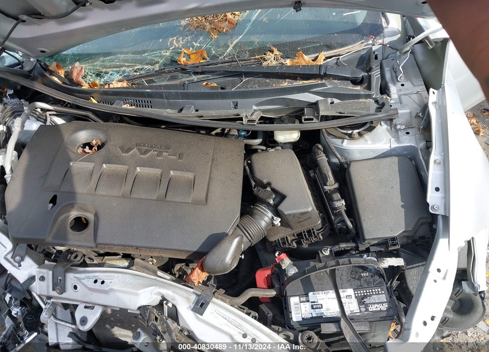 2019 TOYOTA COROLLA LE VIN: 2T1BURHE9KC165989