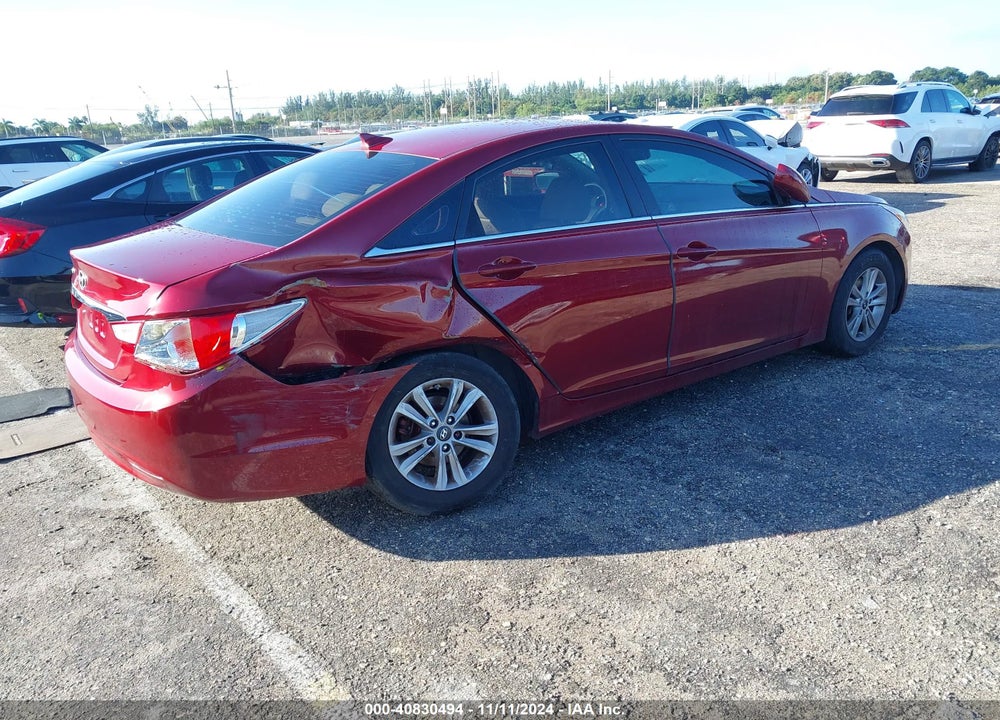 2013 HYUNDAI SONATA GLS VIN: 5NPEB4ACXDH656666