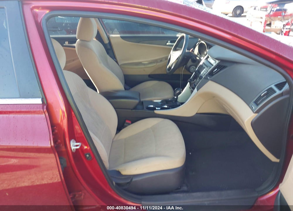 2013 HYUNDAI SONATA GLS VIN: 5NPEB4ACXDH656666