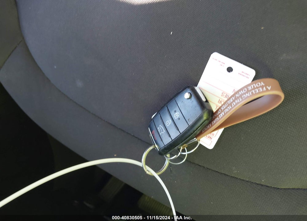 2016 KIA SOUL VIN: KNDJN2A28G7331976