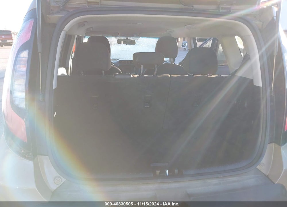 2016 KIA SOUL VIN: KNDJN2A28G7331976