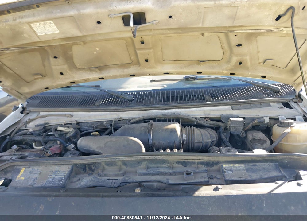 2008 FORD E-350 CUTAWAY VIN: 1FDSE35L78DA90942