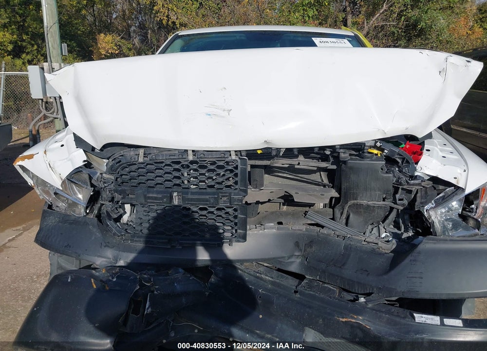 2022 RAM 1500 CLASSIC VIN: 1C6RR7FG5NS139358