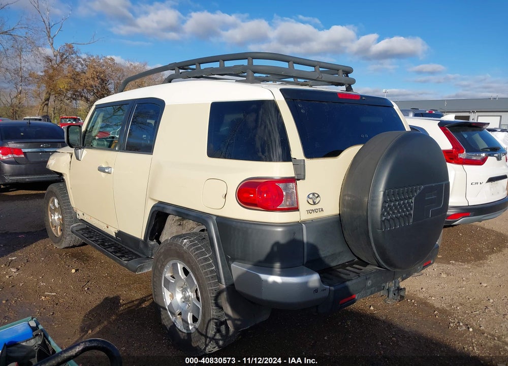 2008 TOYOTA FJ CRUISER VIN: JTEBU11F48K050286