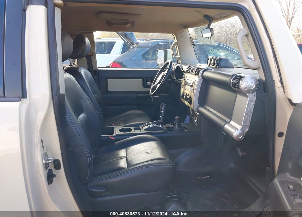 2008 TOYOTA FJ CRUISER VIN: JTEBU11F48K050286