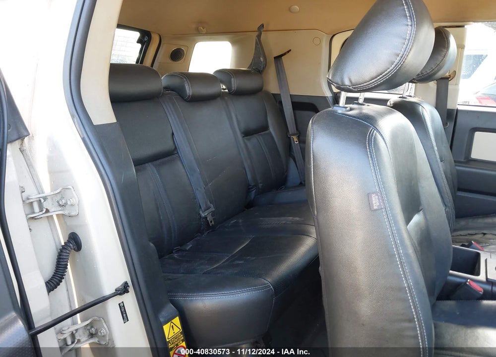 2008 TOYOTA FJ CRUISER VIN: JTEBU11F48K050286