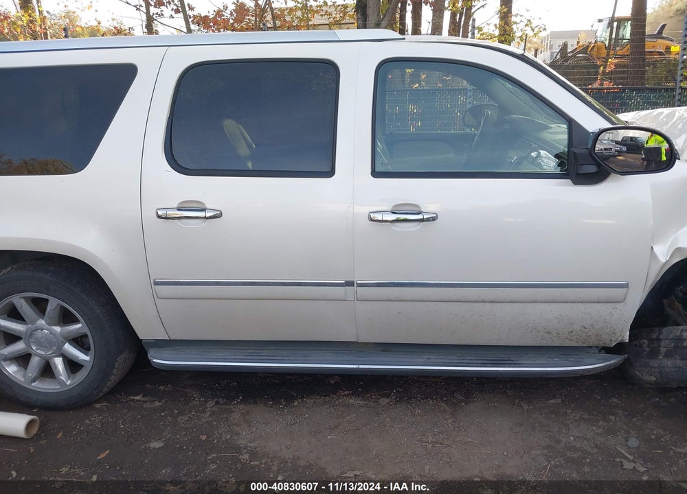 2013 GMC YUKON XL 1500 DENALI VIN: 1GKS2MEFXDR181508