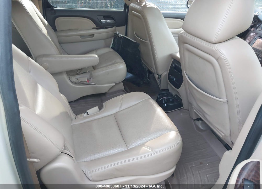 2013 GMC YUKON XL 1500 DENALI VIN: 1GKS2MEFXDR181508
