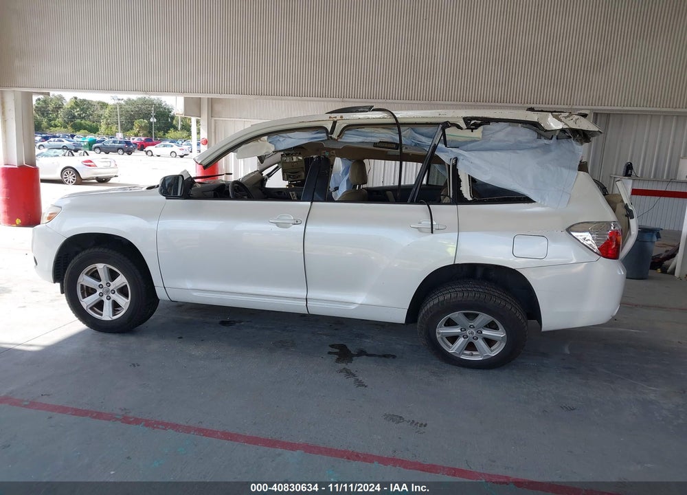 2010 TOYOTA HIGHLANDER BASE V6 VIN: 5TDZK3EHXAS003617
