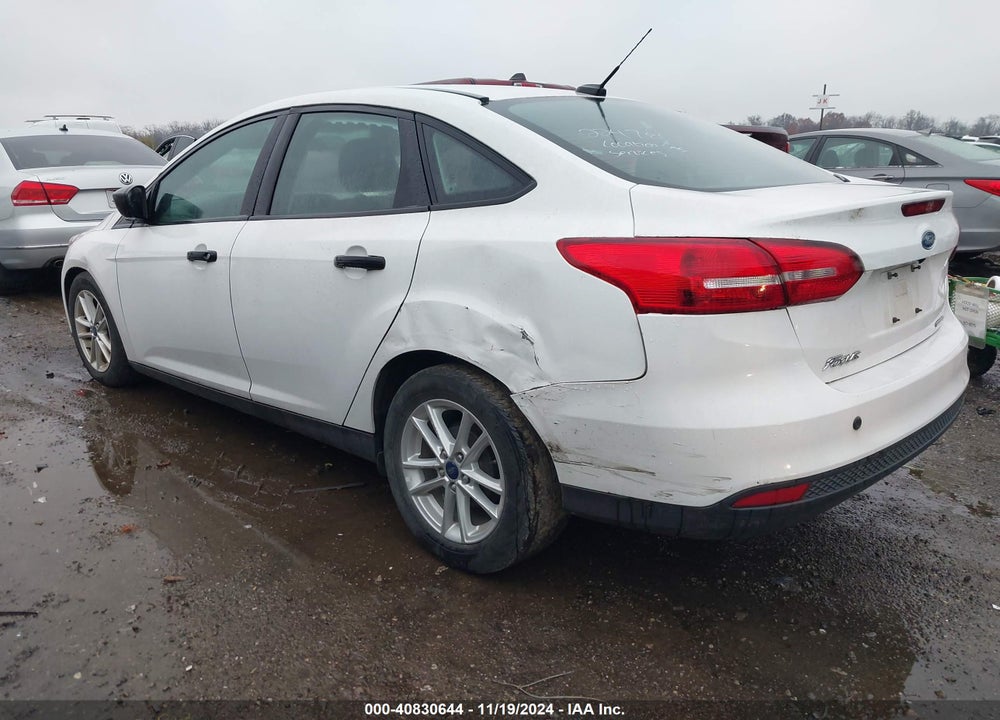 2016 FORD FOCUS S VIN: 1FADP3E20GL224781