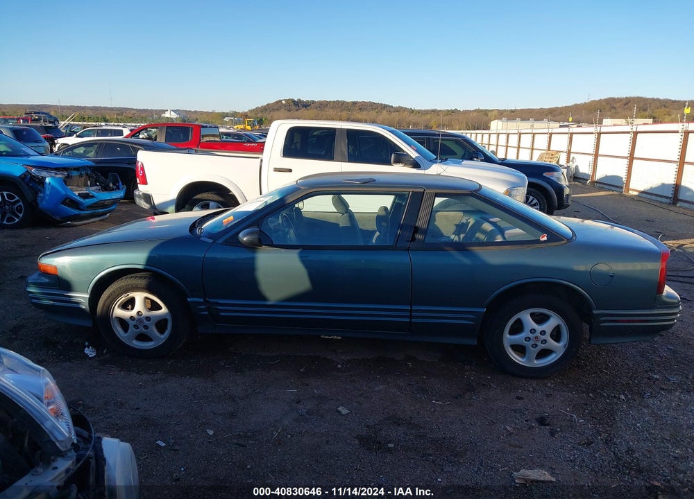 1997 OLDSMOBILE CUTLASS SUPREME SERIES I VIN: 1G3WH12M3VF327330
