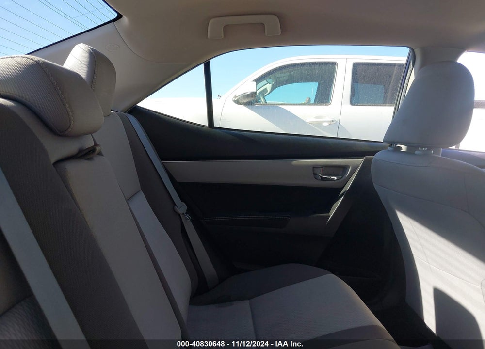 2018 TOYOTA COROLLA LE VIN: 5YFBURHE0JP844841