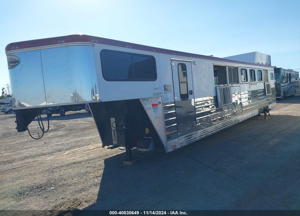2006 SUNDOWNER HORSE TRAILER VIN: 13SAH422861AA7095