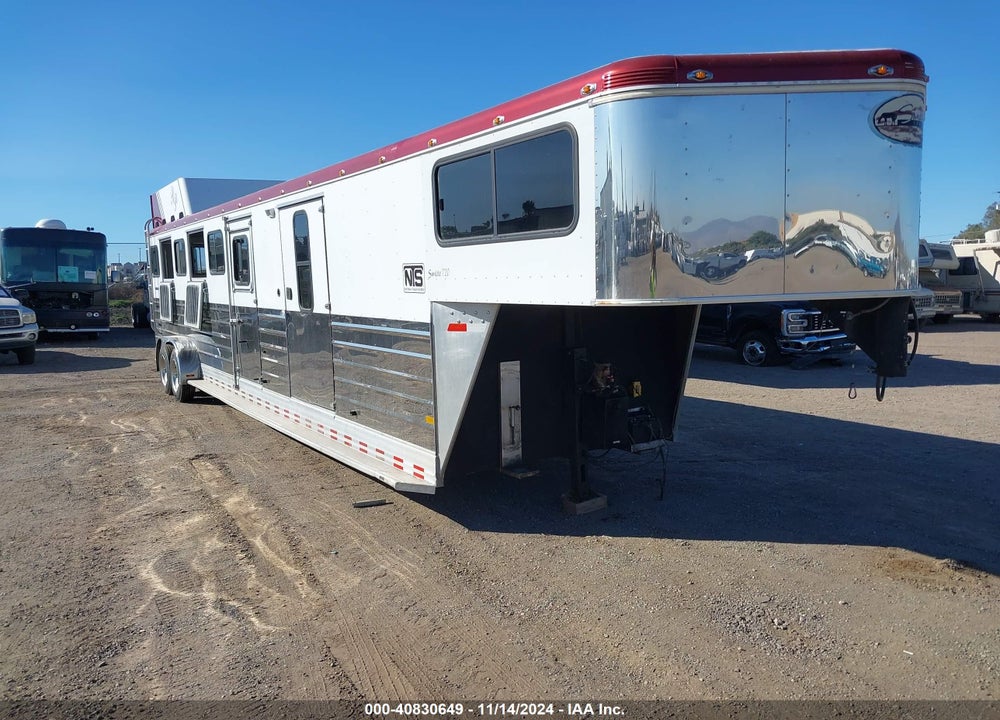 2006 SUNDOWNER HORSE TRAILER VIN: 13SAH422861AA7095