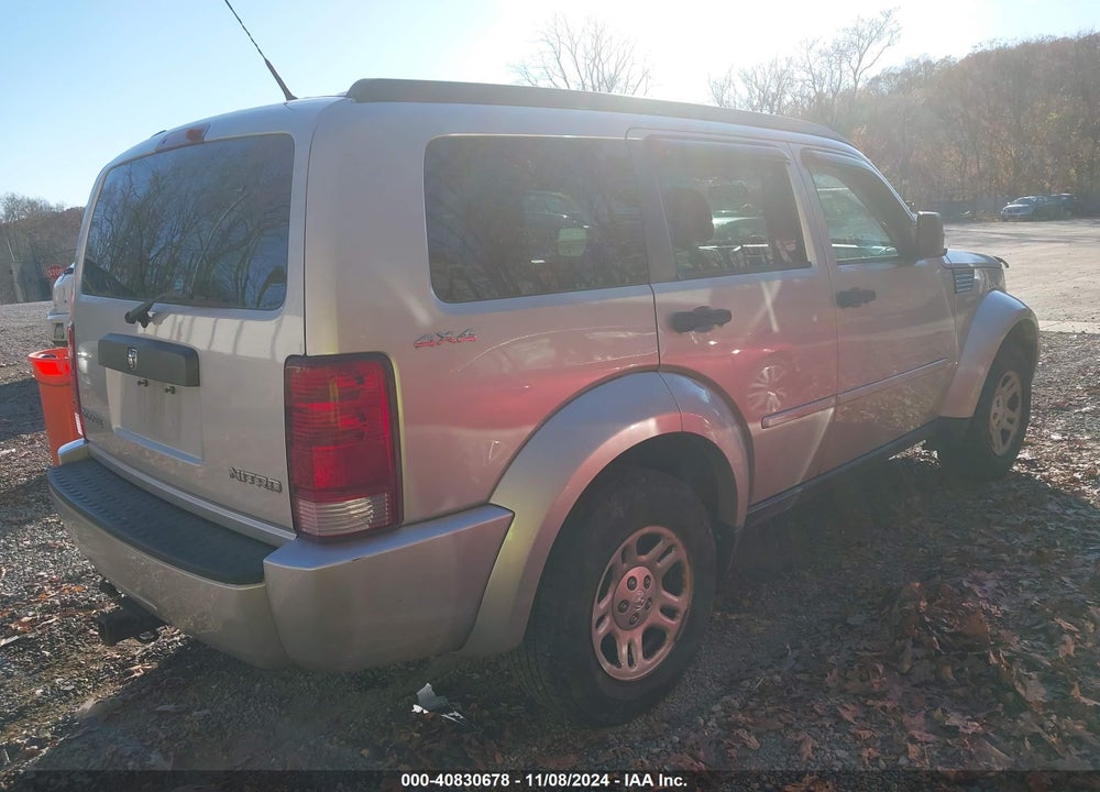 2011 DODGE NITRO SE VIN: 1D4PU2GK8BW520374