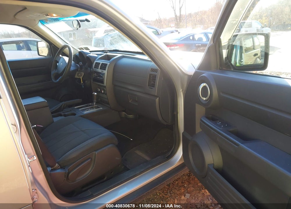 2011 DODGE NITRO SE VIN: 1D4PU2GK8BW520374