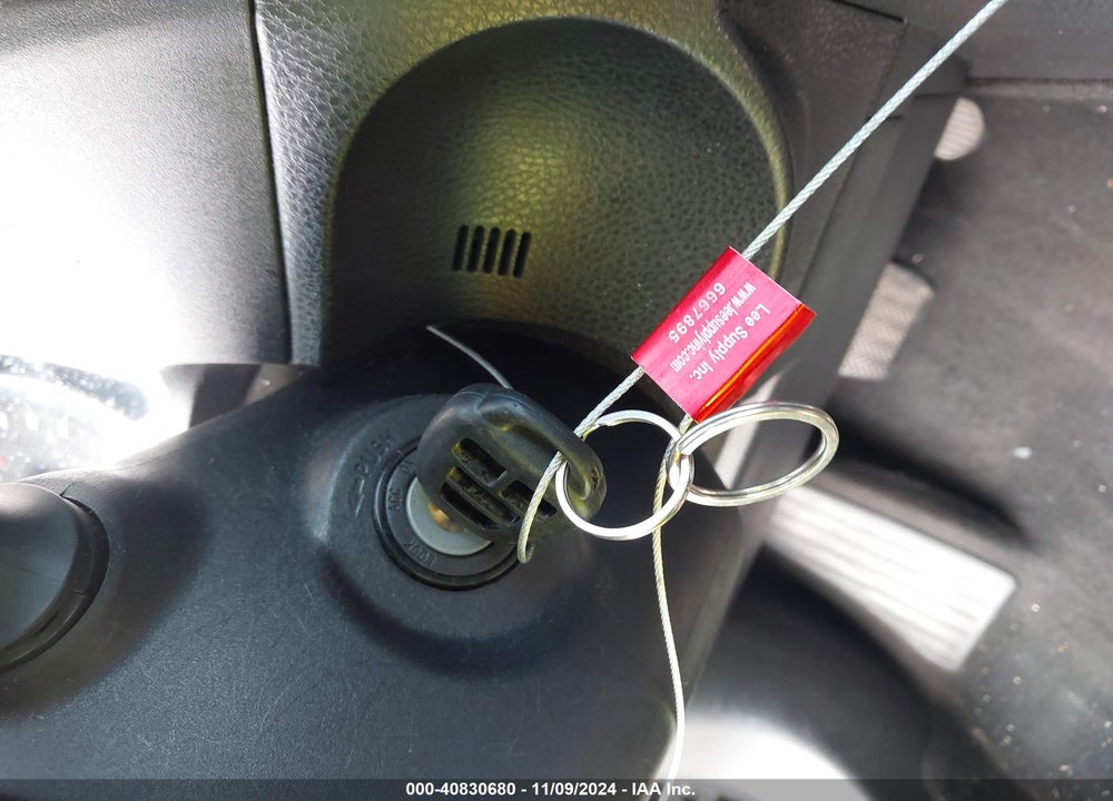 2015 TOYOTA COROLLA LE VIN: 5YFBURHE6FP306054
