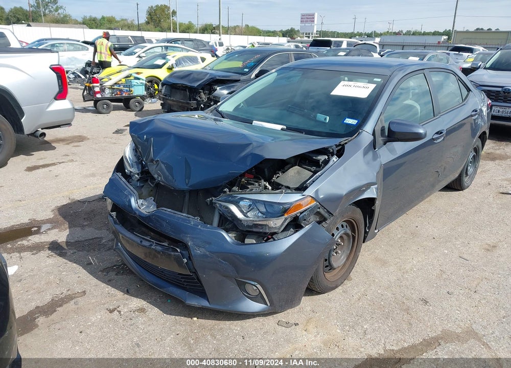 2015 TOYOTA COROLLA LE VIN: 5YFBURHE6FP306054