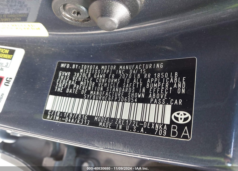 2015 TOYOTA COROLLA LE VIN: 5YFBURHE6FP306054