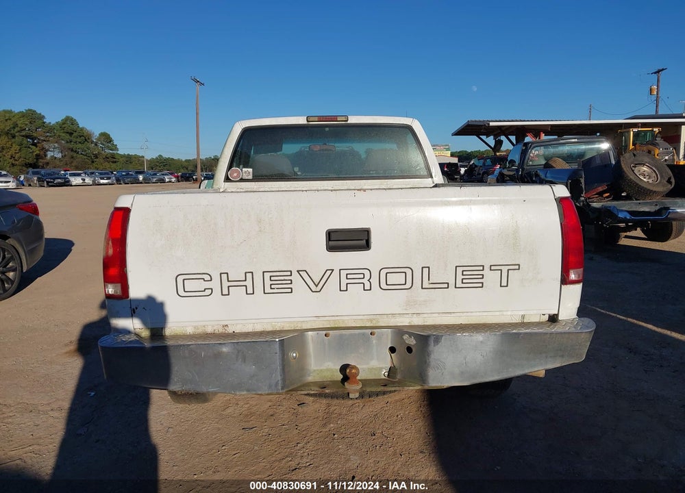 1997 CHEVROLET C1500 FLEETSIDE VIN: 1GCEC14W5VZ137973