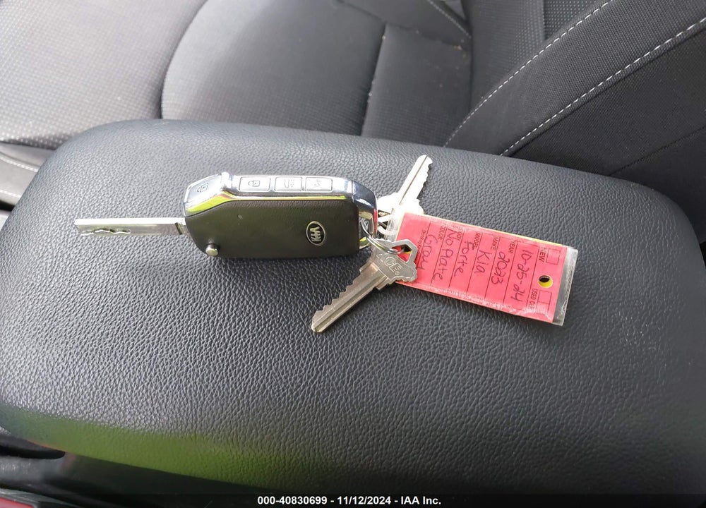 2021 KIA FORTE LXS VIN: 3KPF24AD7ME357041