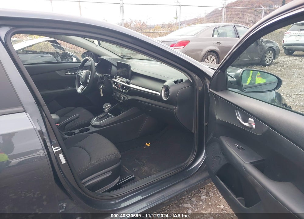 2021 KIA FORTE LXS VIN: 3KPF24AD7ME357041