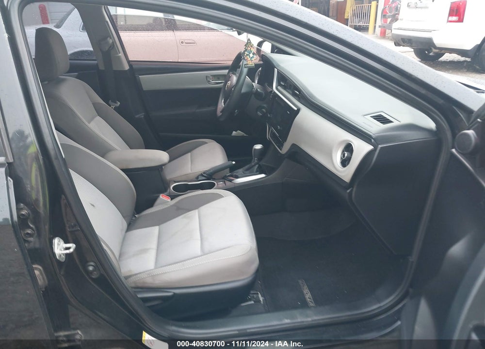 2017 TOYOTA COROLLA VIN: 5YFBURHE3HP658835
