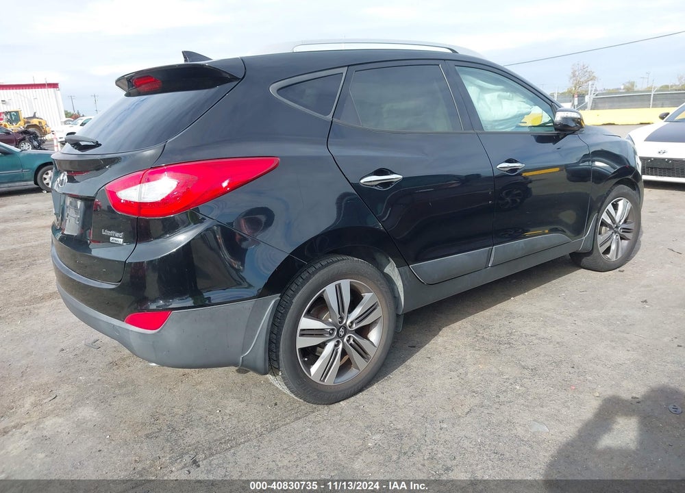 2015 HYUNDAI TUCSON LIMITED VIN: KM8JUCAG7FU057315