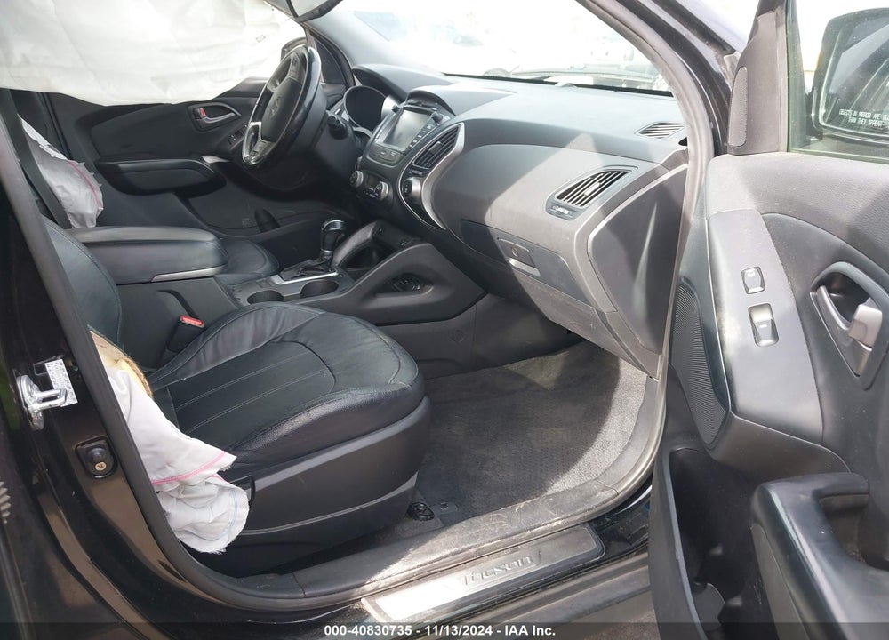 2015 HYUNDAI TUCSON LIMITED VIN: KM8JUCAG7FU057315