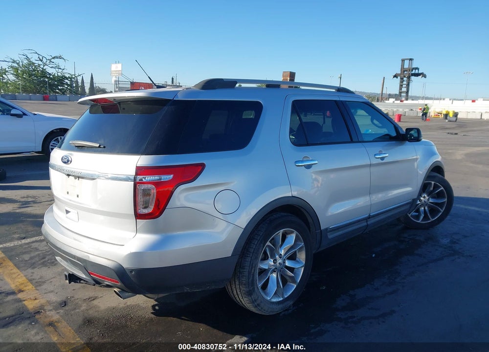 2014 FORD EXPLORER XLT VIN: 1FM5K7D88EGA90582