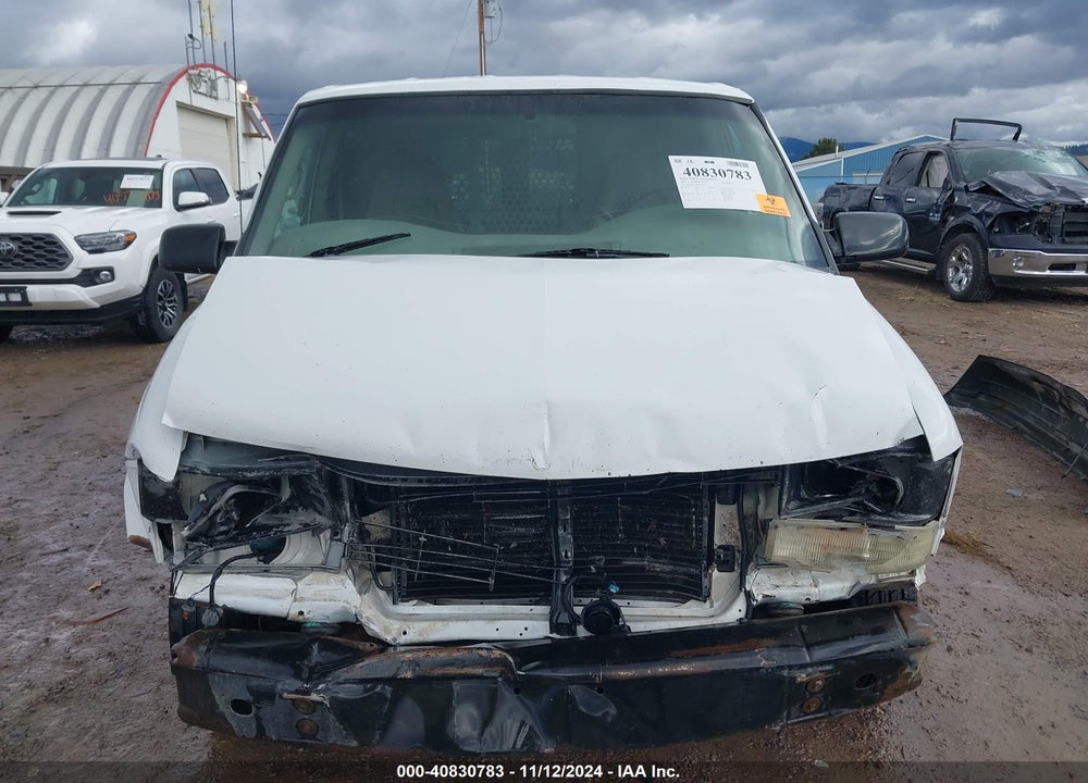 2005 CHEVROLET ASTRO VIN: 1GCDL19X85B105752