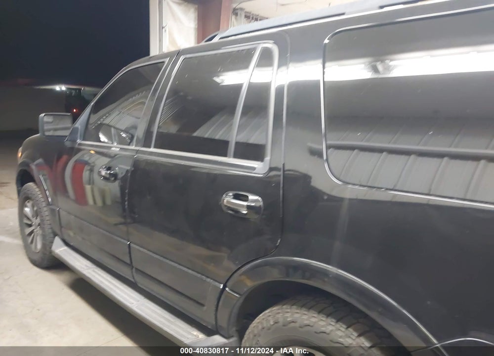 2017 FORD EXPEDITION XLT VIN: 1FMJU1HT9HEA06306