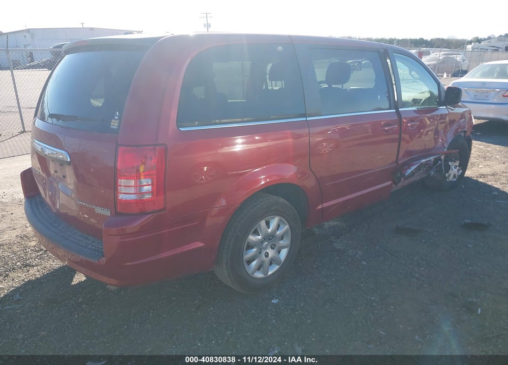 2010 CHRYSLER TOWN & COUNTRY LX VIN: 2A4RR4DE6AR150383