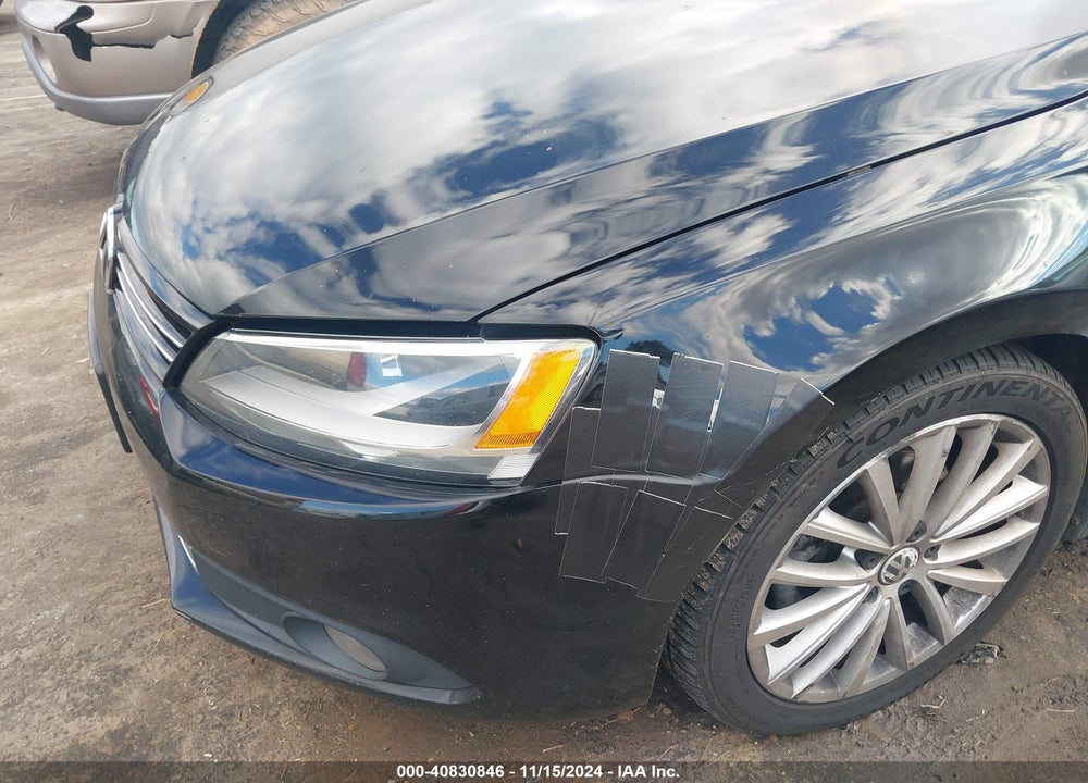 2011 VOLKSWAGEN JETTA 2.5L SEL VIN: 3VWLX7AJ3BM345464