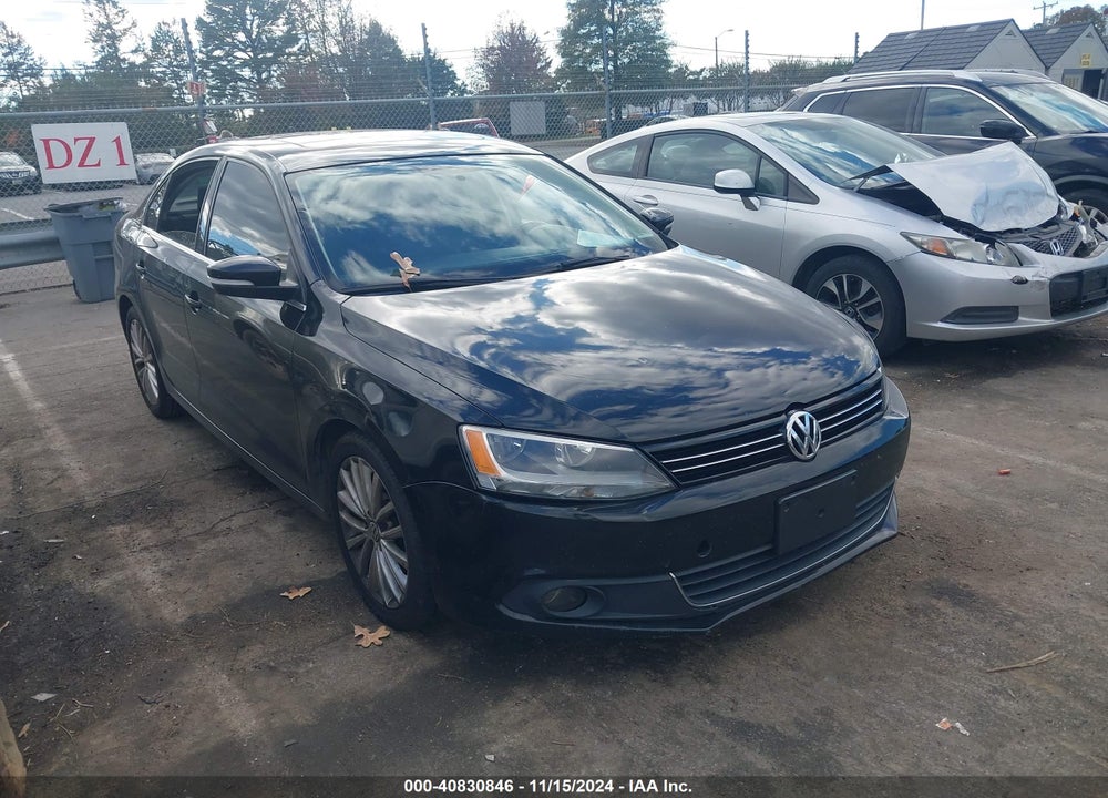 2011 VOLKSWAGEN JETTA 2.5L SEL VIN: 3VWLX7AJ3BM345464