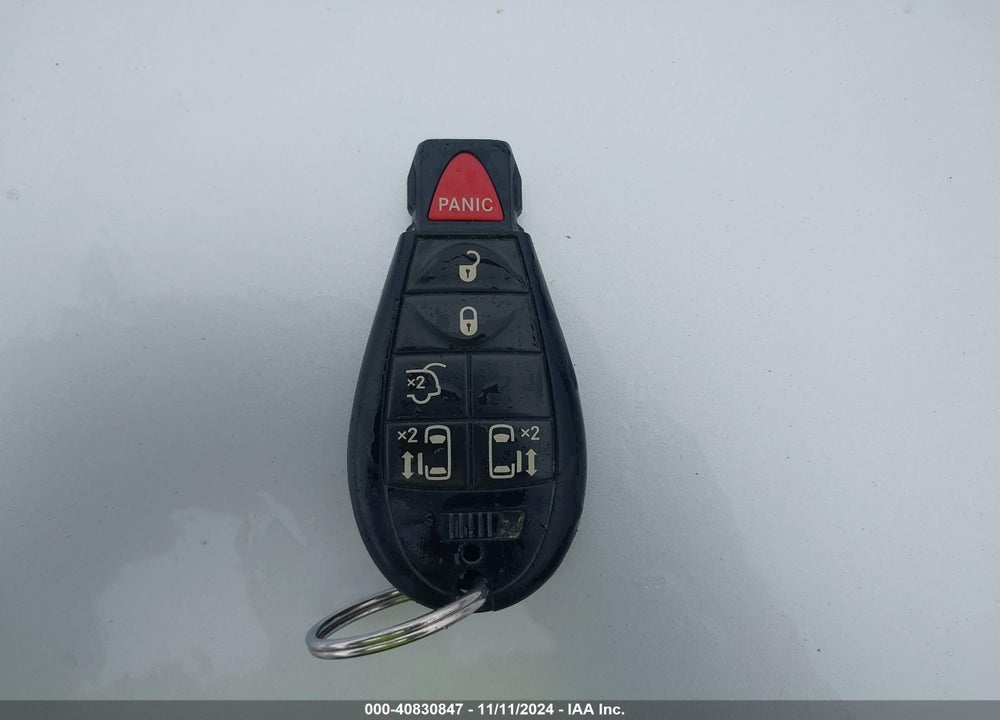 2012 CHRYSLER TOWN & COUNTRY TOURING VIN: 2C4RC1BG1CR306858