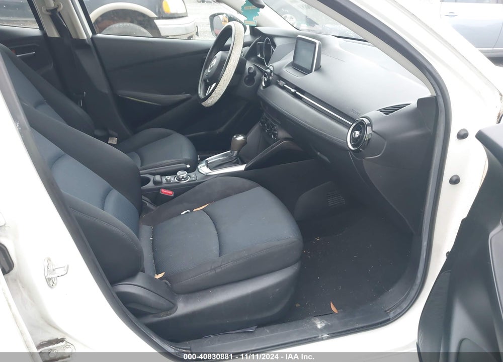 2016 SCION IA VIN: 3MYDLBZV6GY138789