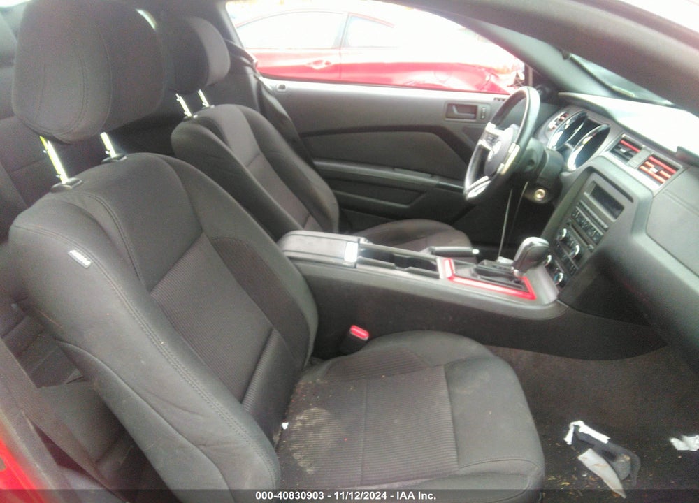 2014 FORD MUSTANG V6 VIN: 1ZVBP8AM1E5261309