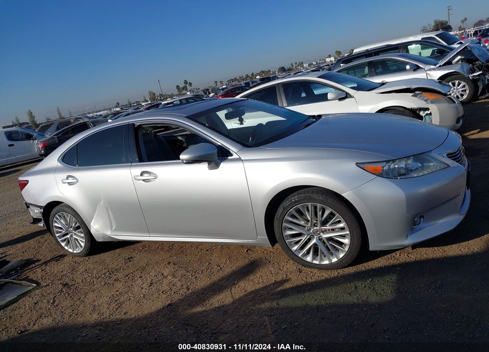 2013 LEXUS ES 350 VIN: JTHBK1GG4D2000586