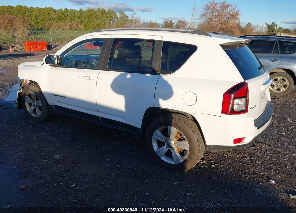 2015 JEEP COMPASS LATITUDE VIN: 1C4NJDEB1FD426785