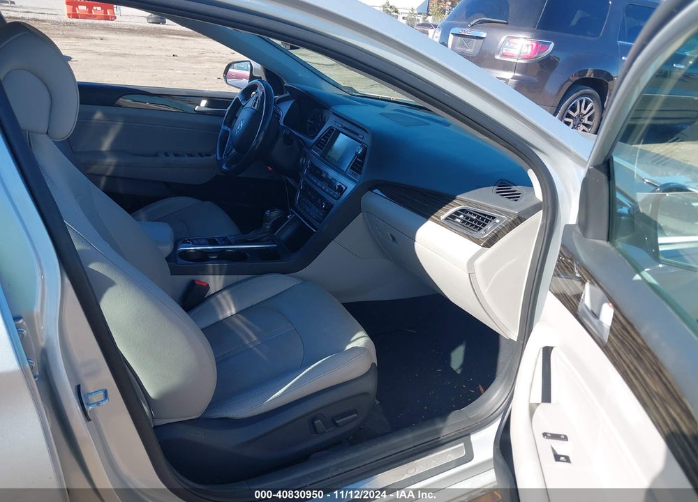 2016 HYUNDAI SONATA LIMITED VIN: 5NPE34AF2GH351836