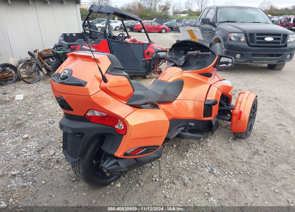 2019 CAN-AM SPYDER ROADSTER RT/RT LIMITED VIN: 2BXNBDD20KV000163