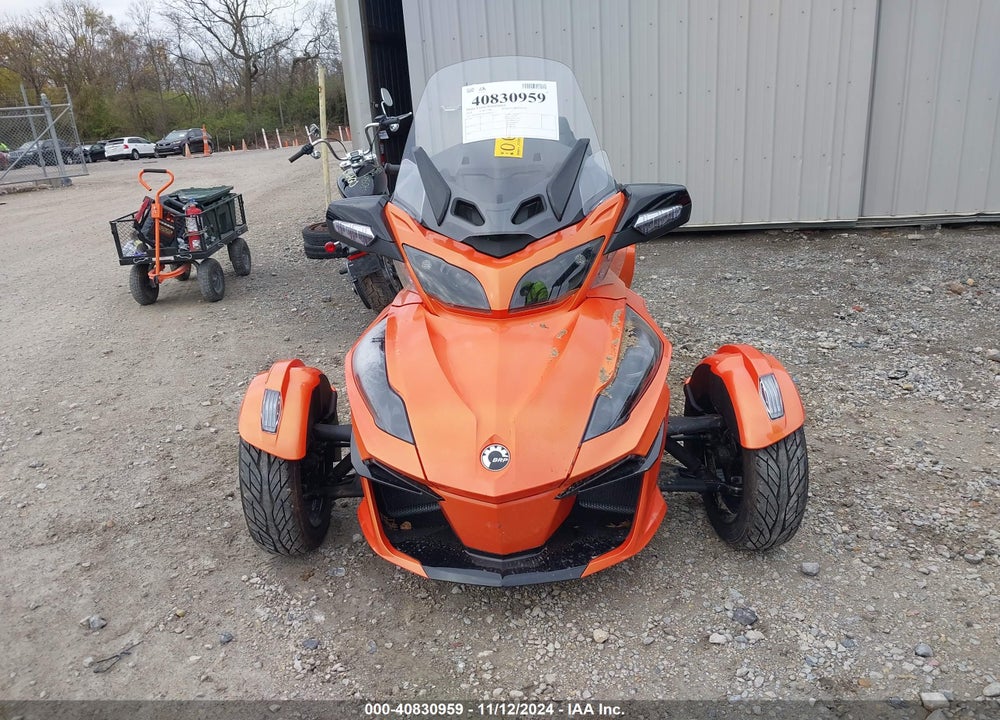 2019 CAN-AM SPYDER ROADSTER RT/RT LIMITED VIN: 2BXNBDD20KV000163
