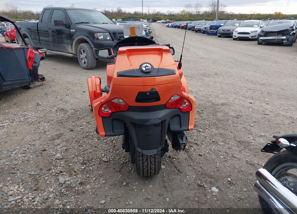 2019 CAN-AM SPYDER ROADSTER RT/RT LIMITED VIN: 2BXNBDD20KV000163