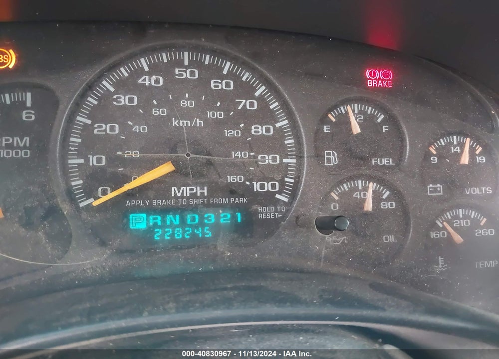 2001 GMC SIERRA 1500 SLE VIN: 2GTEK19V711332639