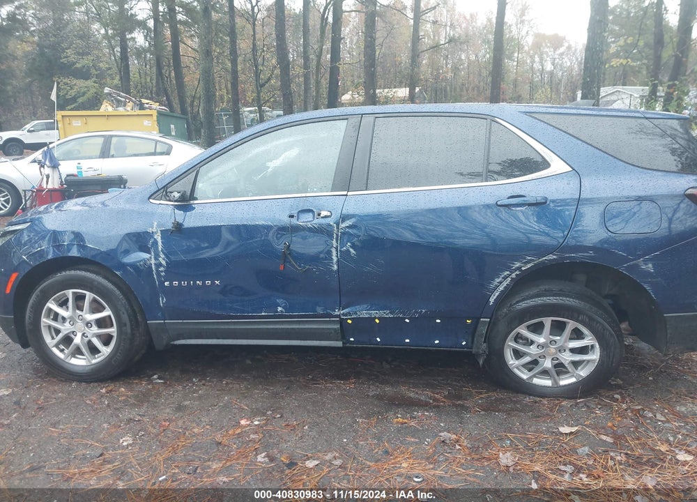 2022 CHEVROLET EQUINOX FWD LT VIN: 3GNAXKEV3NL235624