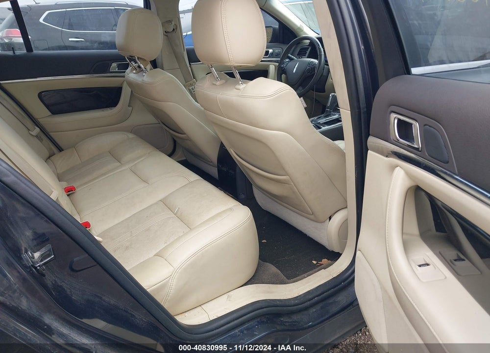 2013 LINCOLN MKS VIN: 1LNHL9FT6DG609490